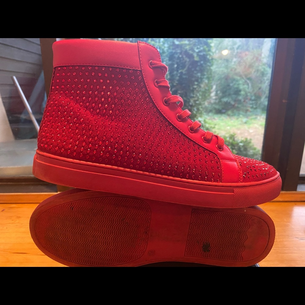 Men’s studded shoes